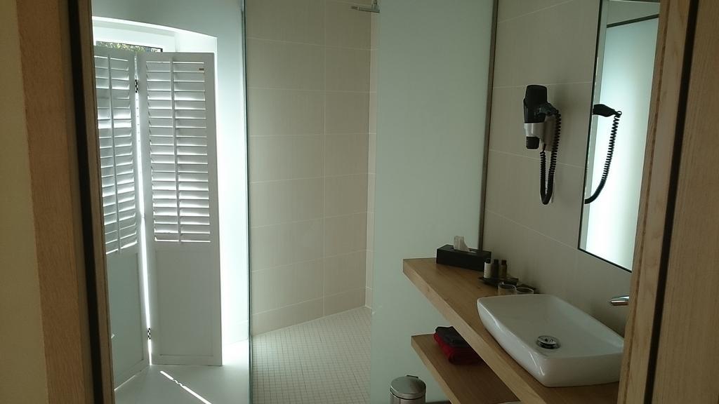 L'Atelier De Degustation Bed & Breakfast Blancs-Coteaux Room photo